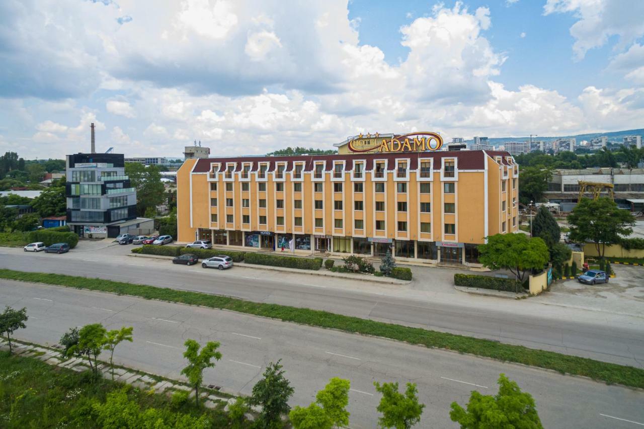 Adamo Hotel Varna Exterior photo
